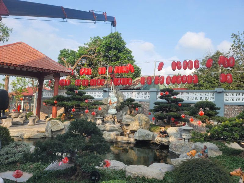 🌿 XU HƯỚNG SÂN VƯỜN HỒ CÁ KOI – KHÔNG GIAN SỐNG ĐẲNG CẤP ĐANG ĐƯỢC ƯA CHUỘNG